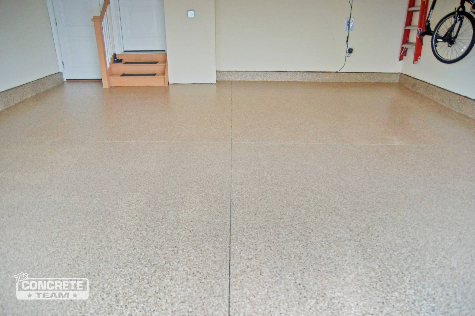 Garage with a smooth concrete floor